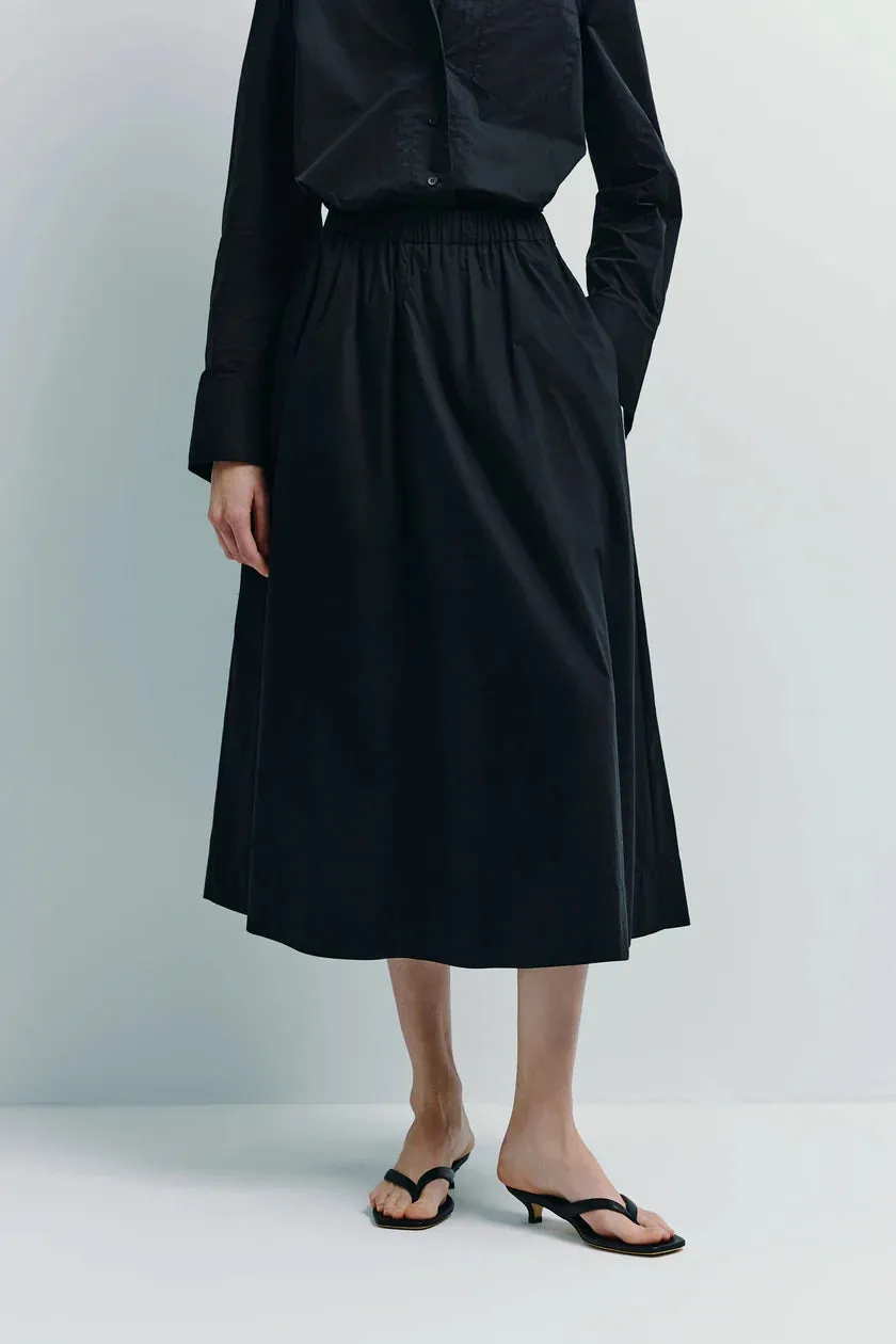Rue Sophie Black Andra Midi Skirt