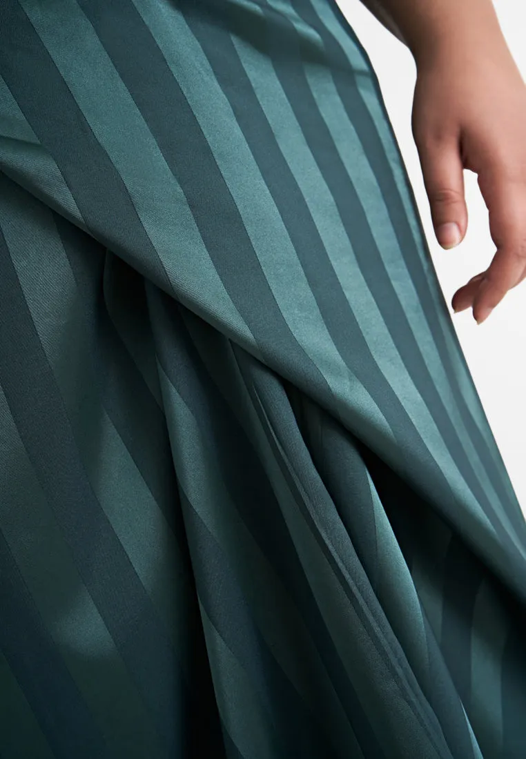 Syeera Long Elegant Raya Kurung Set - Green